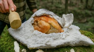 Готовим целую курицу в соли и огне! Рецепт для костра в деревенском стиле