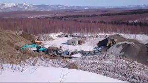 Снег ❄️ не помеха когда есть цель ! Производство щебня по техническому заданию заказчика !