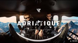 🎧 Швейцарцы Adriatique вертолётно эмджействуют над своими родными Альпами