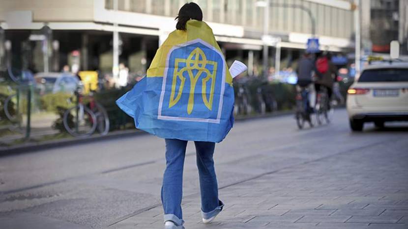 В Польше приняли законопроект о продлении защиты украинских беженцев
