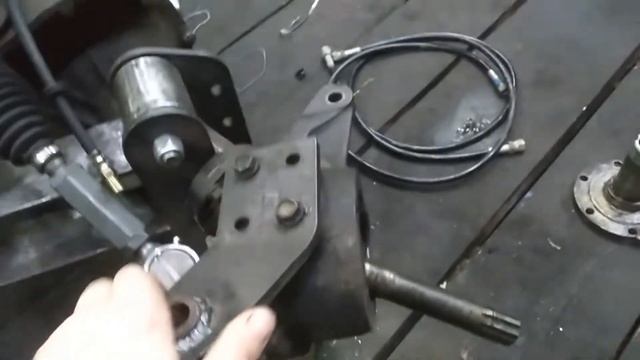 Продолжение сборки квадроцикла с двигателем 1ZZ-FE. Привод на передний мост и немного по электрике смотреть онлайн