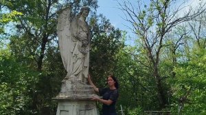 г. Таганрог, старое кладбище, настоящая машина времени