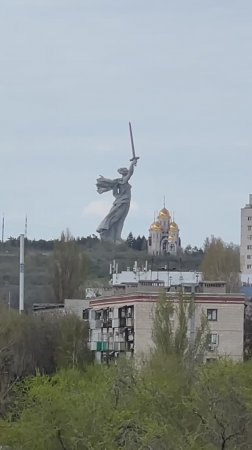 Дорога. Мчим. Увидела Родину Мать. Сериал Тройка на Кавказе (всего 100 серий ищи остальные)