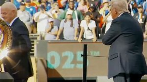 Трамп «украл» медаль и кубок Клубного чемпионата мира по футболу 2025, — The Guardian