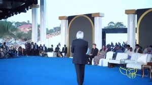 Постоянное помазание.. сила внутри вас...Бенни Хинн...