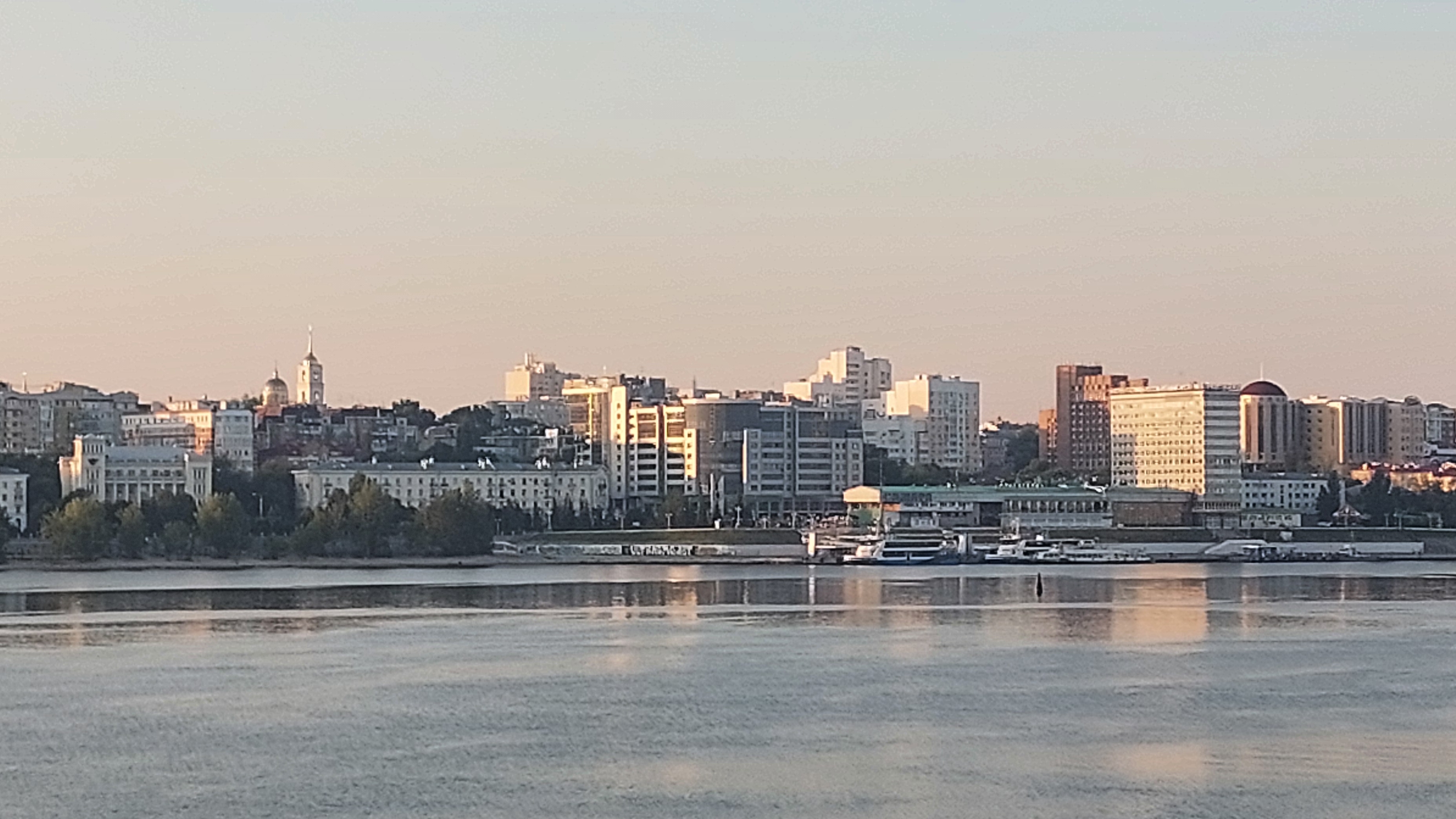Рассвет в Самаре и обзор по судну