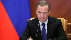 Медведев: Россия не заметила декоративный ультиматум Трампа.