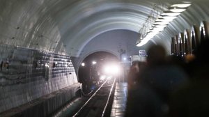 Человека сбил поезд на станции метро "Тверская" в Москве