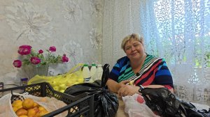 Провожаем Женю и Алёну  в аэропорт. Наши покупки  на базе.