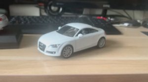 Обзор модели Audi TT в масштабе 1/24 от Welly