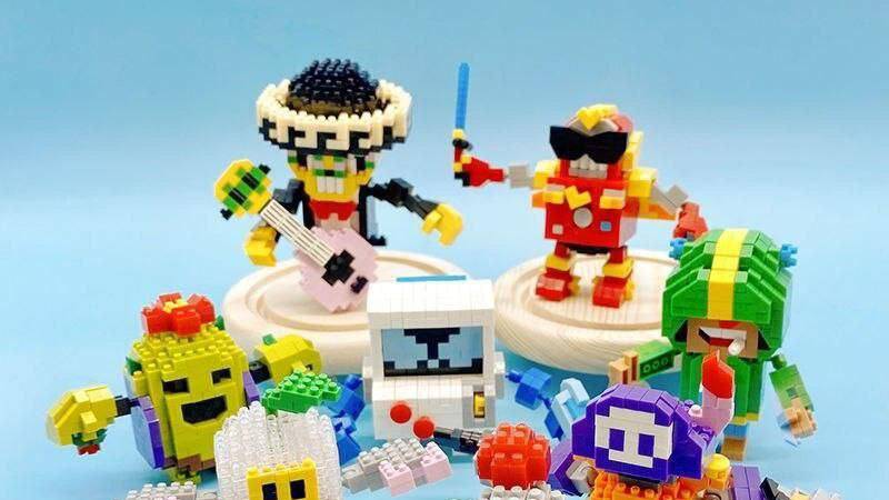 спасибо за 2400 просмотров!!!играем в игры