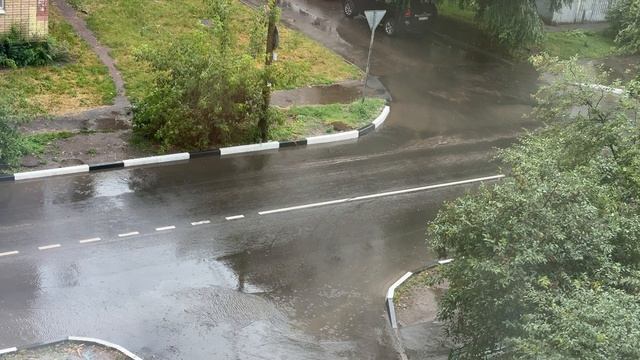 Городские пейзажи в дождь