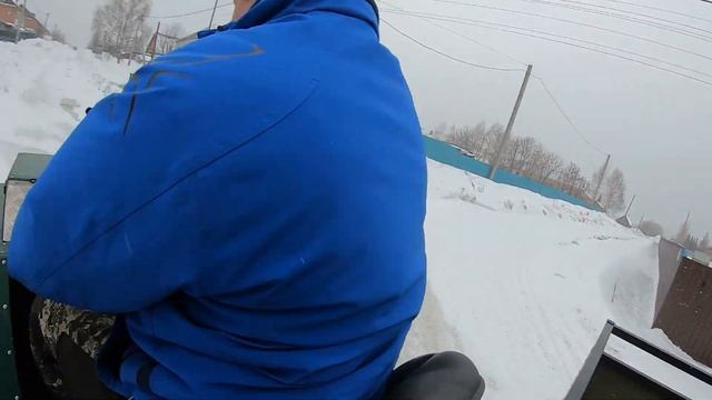 Первый выезд вездехода с обзором и небольшой зимней покатушкой смотреть онлайн