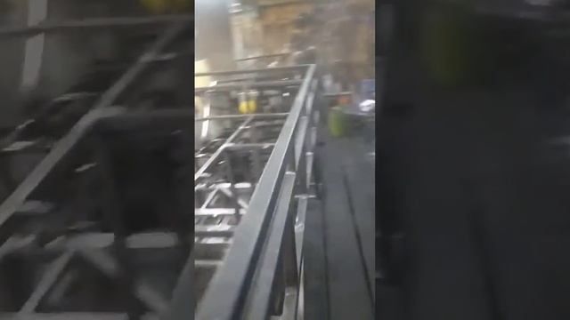 Красим вездехода-переломку. Места мало, но красить надо смотреть онлайн