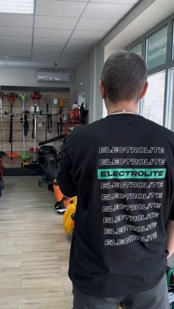 Может я сам выберу?? #electrolite #инструмент #юмор #Electrolite