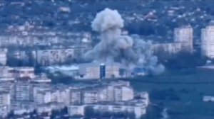 Кадры прилёта ФАБов в Херсоне.