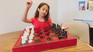 Познавай-ка. Учимся играть в шахматы