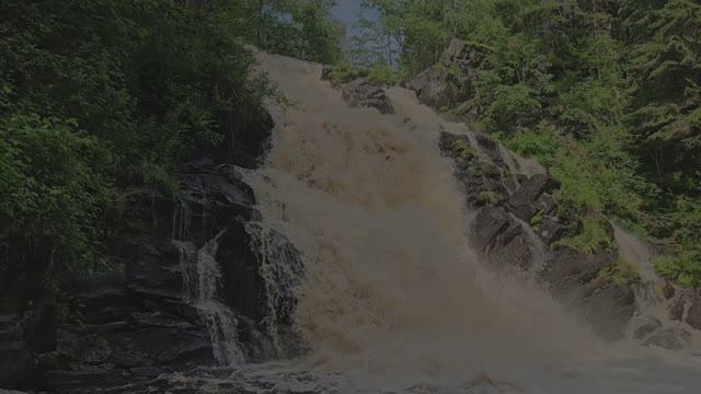 Карелия. Питкяранта. Водопад Юканкоски (Белые мосты)