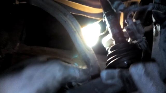 Volkswagen Passat B5 замена ремкомплекта суппорта смотреть онлайн