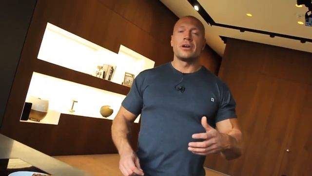 Рацион питания звезд  Скотт Эдкинс  Готовим сэндвич с тунцом