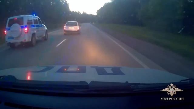 Погоня со стрельбой по угонщику автомобиля