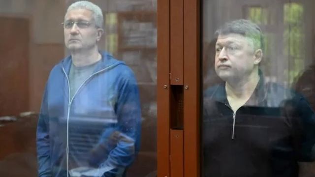 Расследование дела Тимура Иванова о взятках продолжается, заявил адвокат.