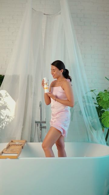 Видео для маркетплейсов #видеографмосква #москва #рилсмейкермосква #фотографмосква смотреть онлайн