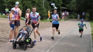 Спорт объединяет: ежегодный семейный забег состоялся в Мытищах