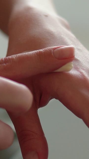 Видео для маркетплейсов #видеографмосква #москва #рилсмейкермосква #фотографмосква смотреть онлайн