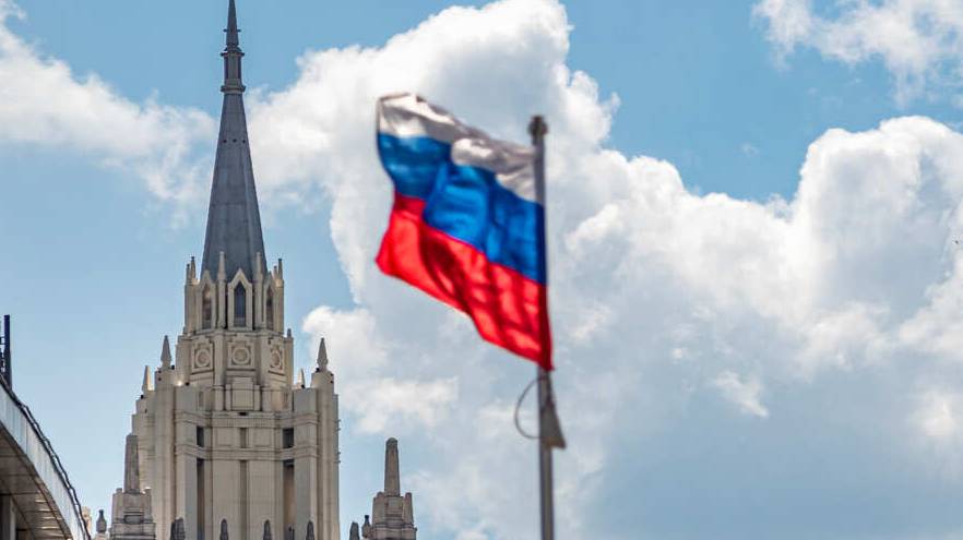 В России изменятся правила оформления документов при поступлении на госслужбу