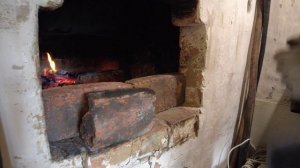 Маленькая хитрость! Не смотря на дождь жарим шашлык!