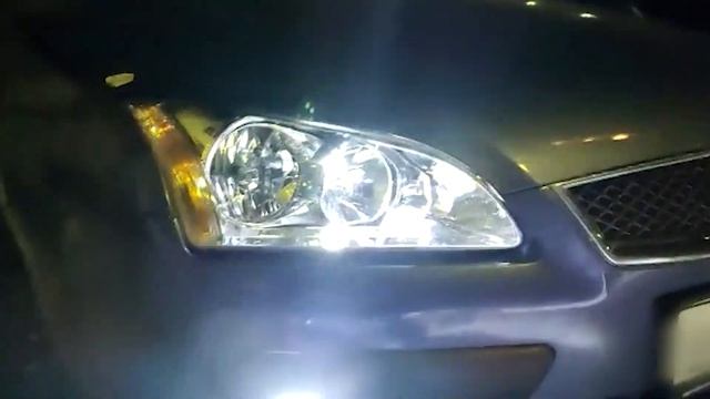 Фара Ford Focus 2 1324256 1480979