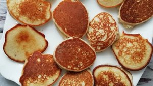Оладьи с бананом и рисовой мукой.