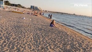 Центральный пляж в Анапе. Вечерняя Анапа июль 2025. Фото на закате