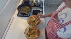 Поездка за продуктами##решила испечь пирожки##🧡