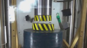 HYDRAULIC PRESS VS OBJECTS COOLED IN LIQUID NITROGEN