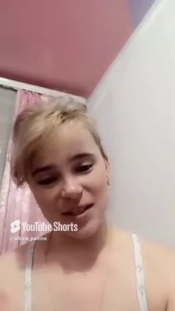 Я по летела из России в Кыргызстан.Собираю чемоданы _ I flew from Russia to Kyrgyzstan.