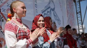 На фестивале «Деревня — душа России» выступили 30 фольклорных коллективов