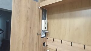 Офисный шкаф + инсталляция под окном (44/025)