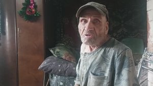 Деду Матвею покосили траву.