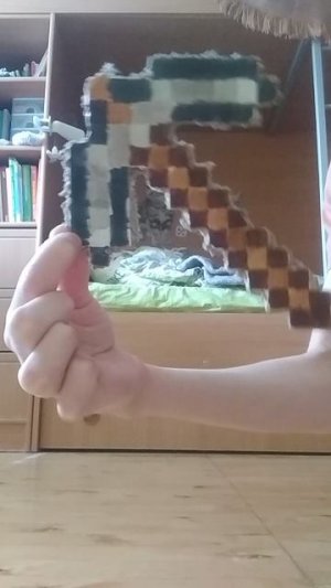 Моя кирка из майнкрафт