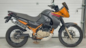 Kawasaki KLE500 - JKALE500ABA087406