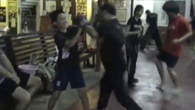 Муай Чайя Baan Chang Thai