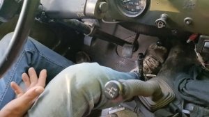 Как доехать на автомобиле с МКПП, если не работает педаль сцепления?