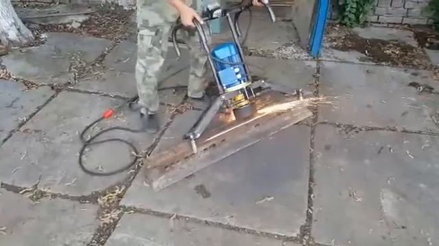 Рельсошлифовальный станок СШГР
