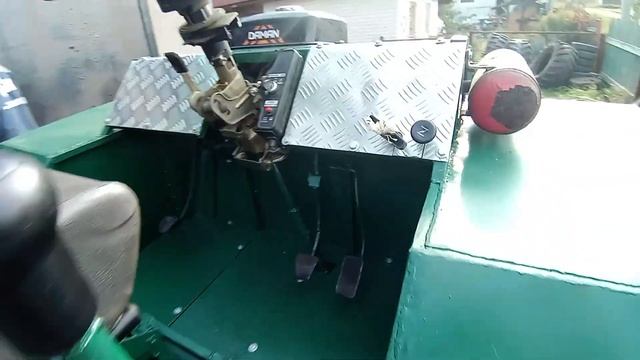 Внешний вид после чистовой сборки. Вездеход-переломка смотреть онлайн