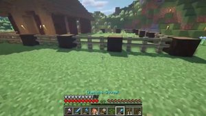 🐮 Minecraft: стройка продолжается — забор вокруг сарая готов! 🌾🏗️