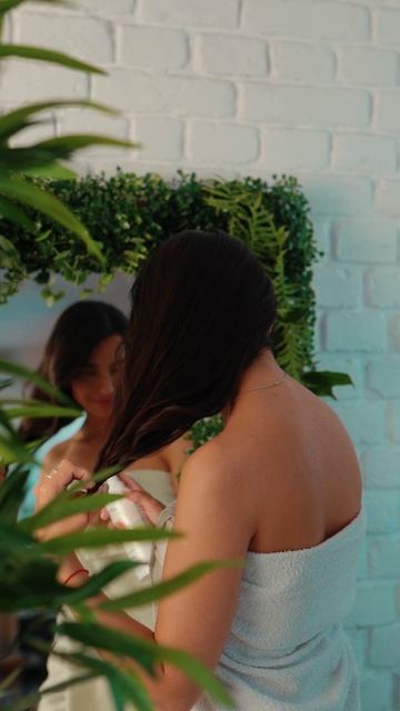 Видео для маркетплейсов #видеографмосква #москва #рилсмейкермосква #фотографмосква смотреть онлайн