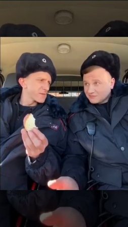 200. Медик и мент = медикамент🤣🤣🤣#shorts #юмор #приколы