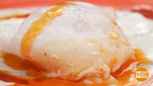 Готовим на завтрак яйцо пашот. Можно без пашотницы. Доброе утро. Фрагмент выпуска от 16.07.2025